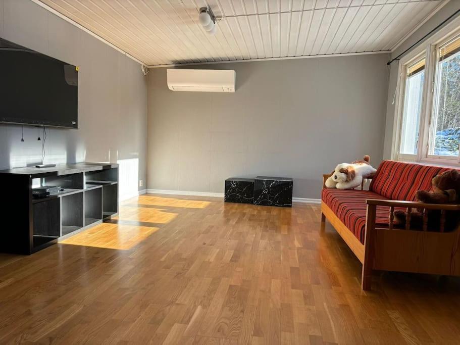 3Bdr Close To Nature A Beautiful Home Lake Nearby Uppsala Eksteriør billede
